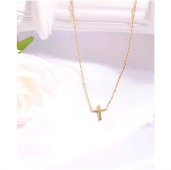 NEW! Anthropologie Delicate Tiny Petite Cross Gold Necklace - Picture 3 of 5